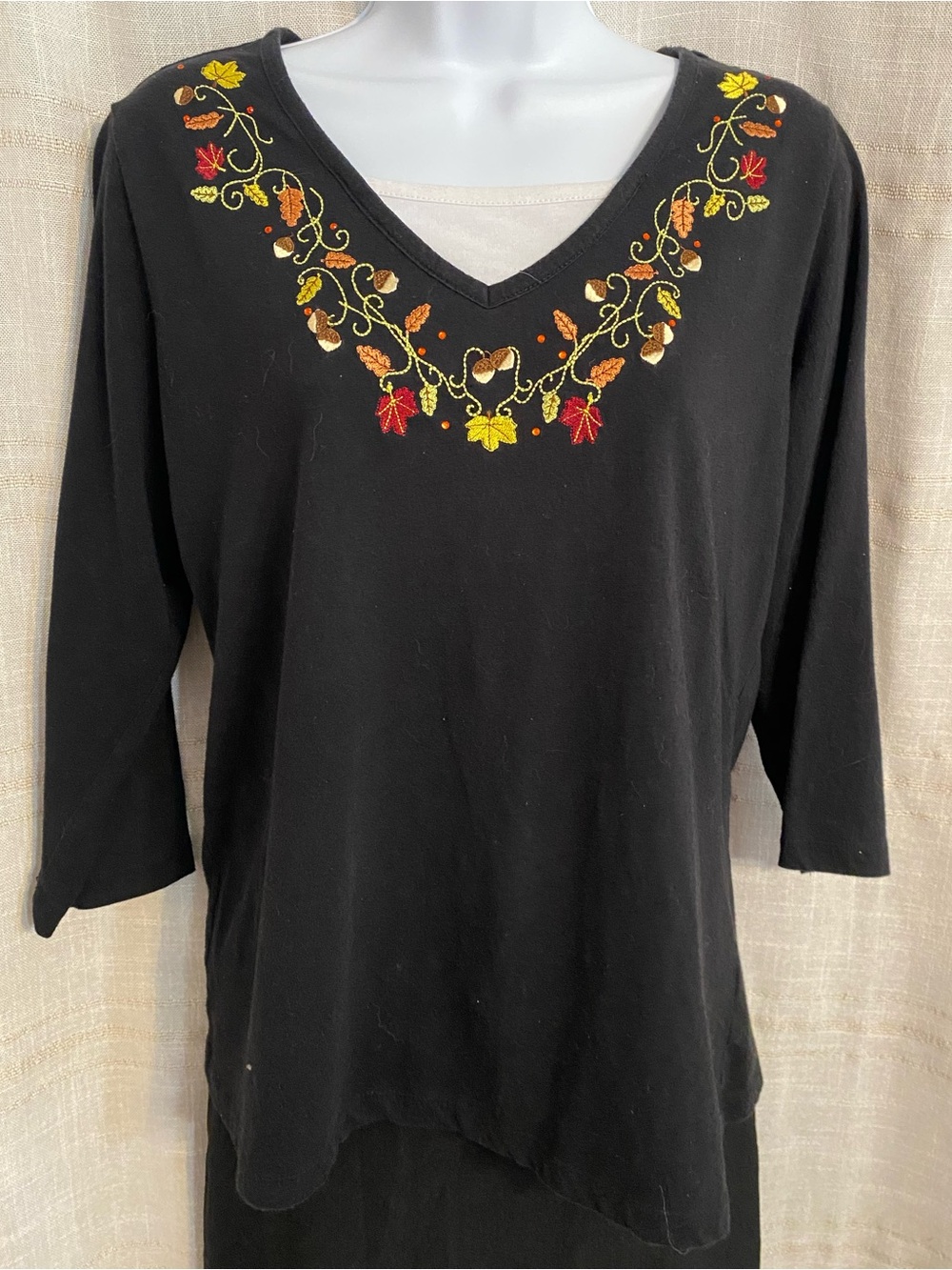 Kim Rogers Petite Large PL Black Fall Autumn Leaf Acorn Embroidered Top Blouse
